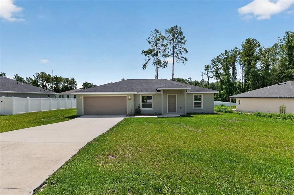 Photo of 8111 SW 132ND LOOP
