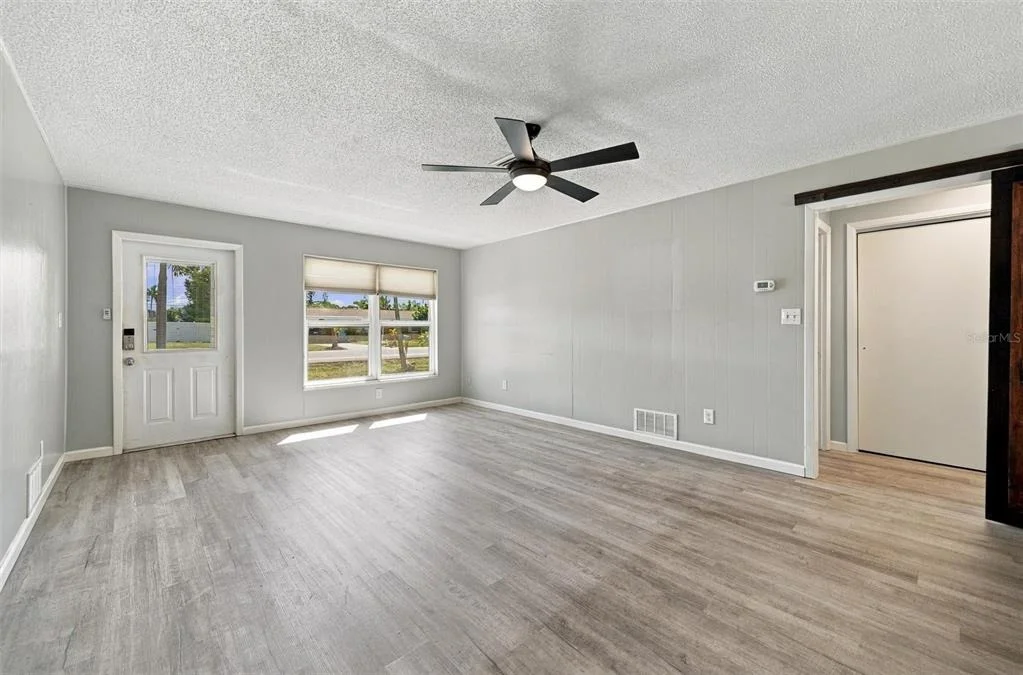 Photo of 3036 SHAMROCK DRIVE