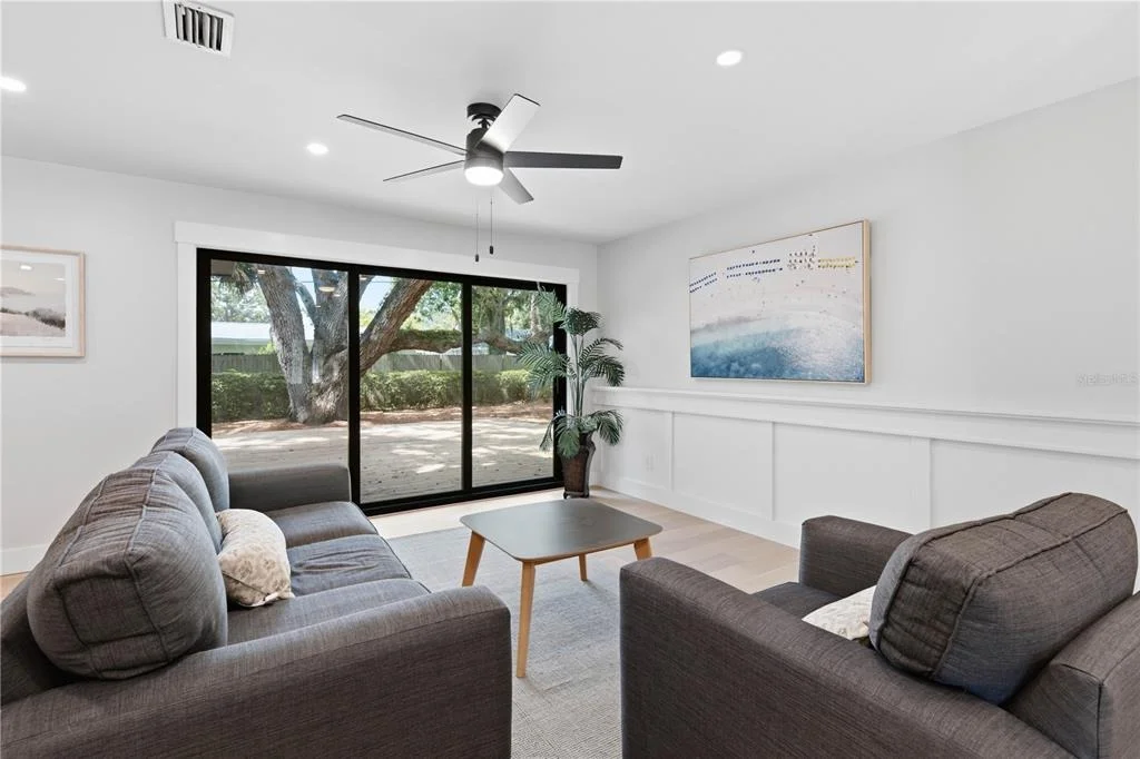 Photo of 2218 HENNESEN DRIVE