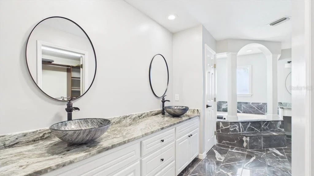 Photo of 315 LANCEOLATE DRIVE