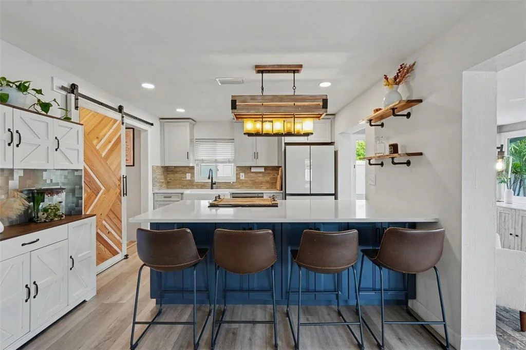 Photo of 2061 FAIR OAK DRIVE