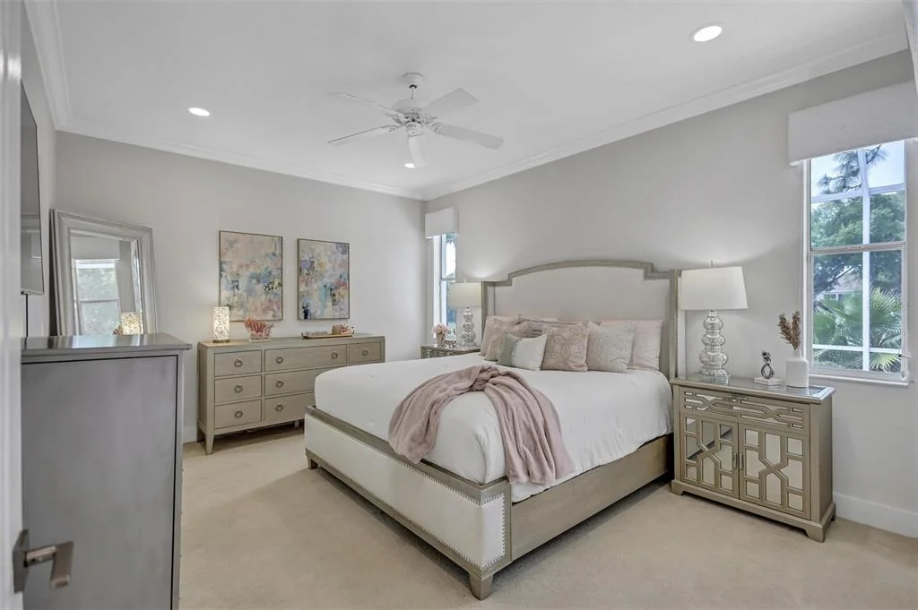 Photo of 4039 WESTBOURNE CIRCLE