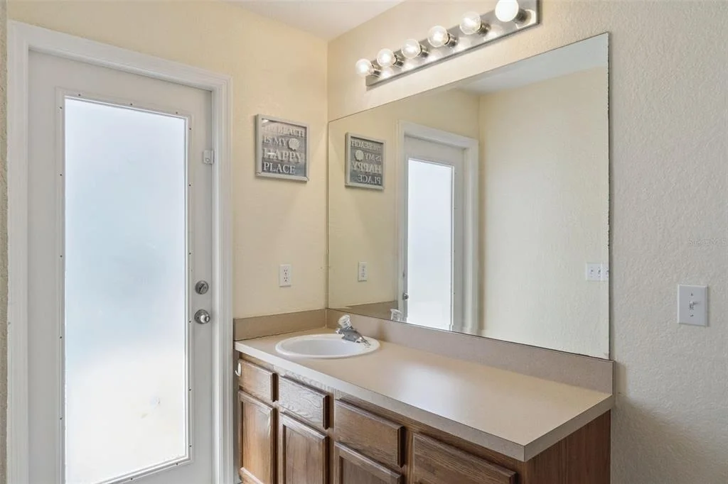 Photo of 621 RESERVE DRIVE