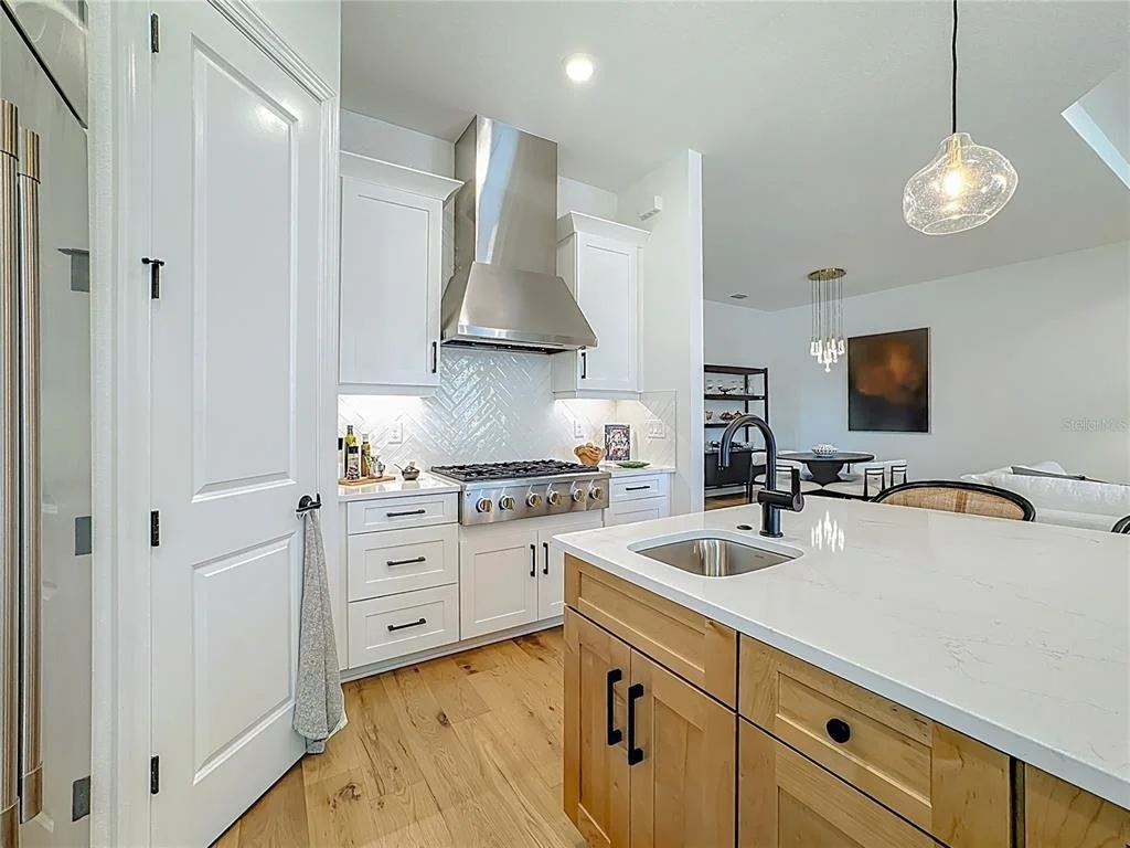 Photo of 16306 ISOLA PL
