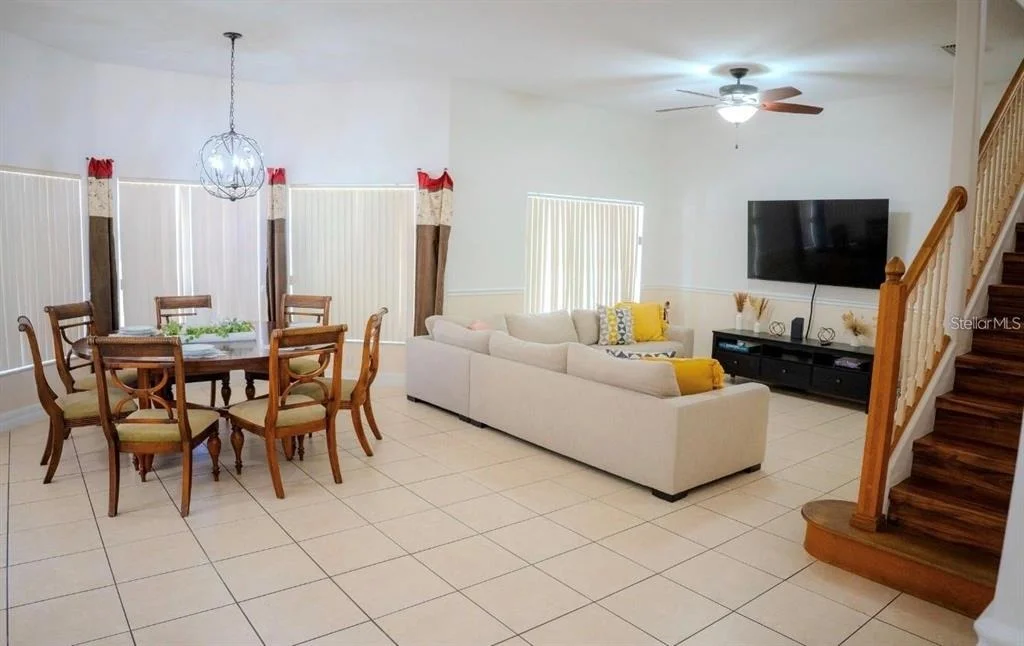 Photo of 416 VISTA LOOP