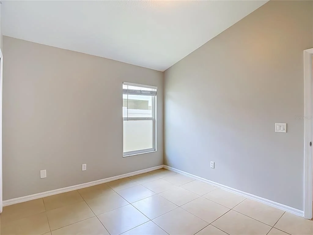 Photo of 805 LESA GLEN PLACE