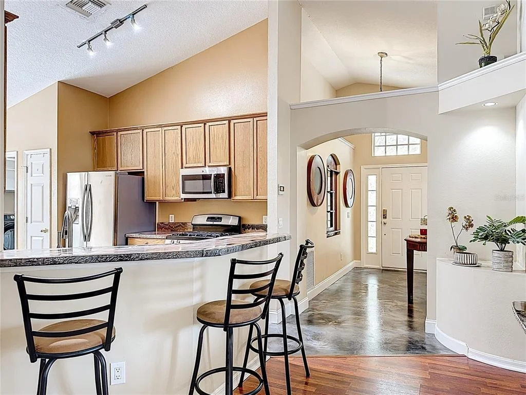 Photo of 7116 COLONY POINTE DRIVE