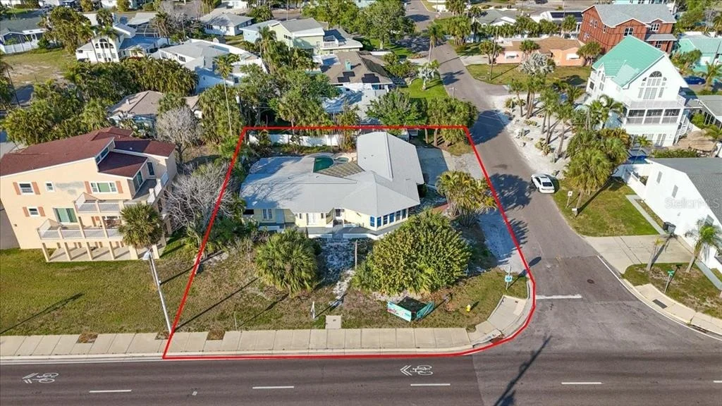Photo of 16007 GULF BOULEVARD