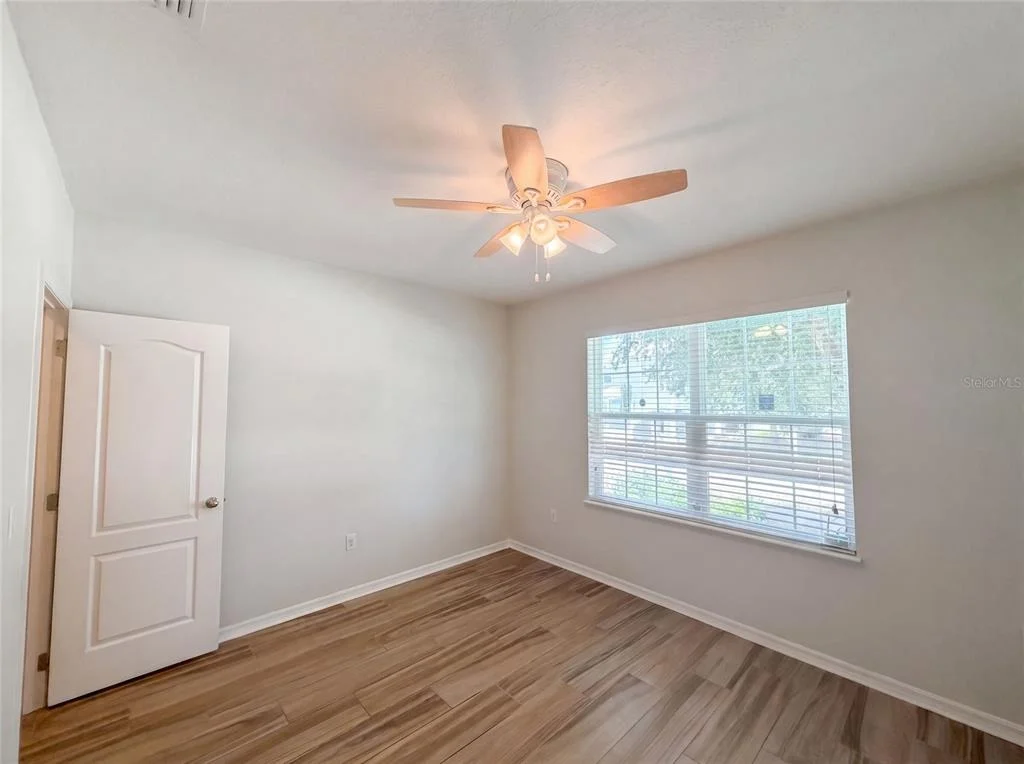 Photo of 1048 BETHPAGE ROAD