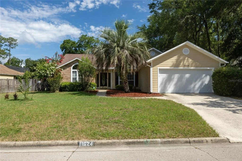 Photo of 11624 NW 13TH LANE