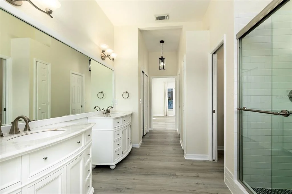 Photo of 1153 OAK TREE CIRCLE