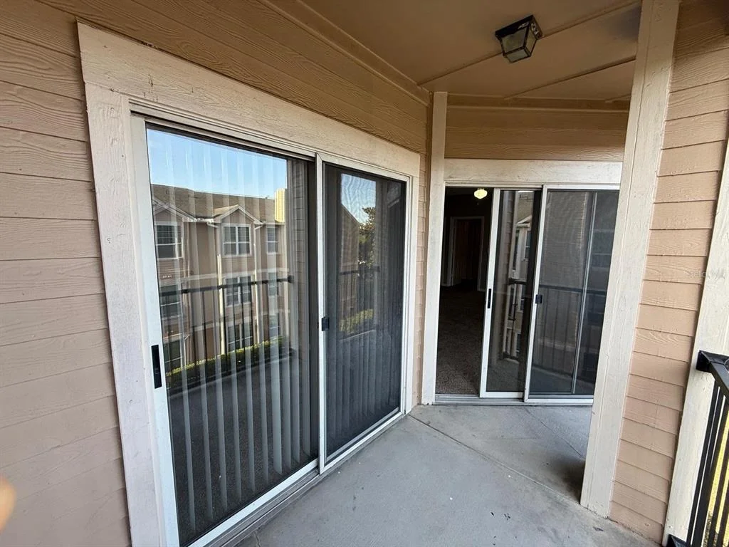 Photo of Unit 307 at 2015 ERVING CIRCLE