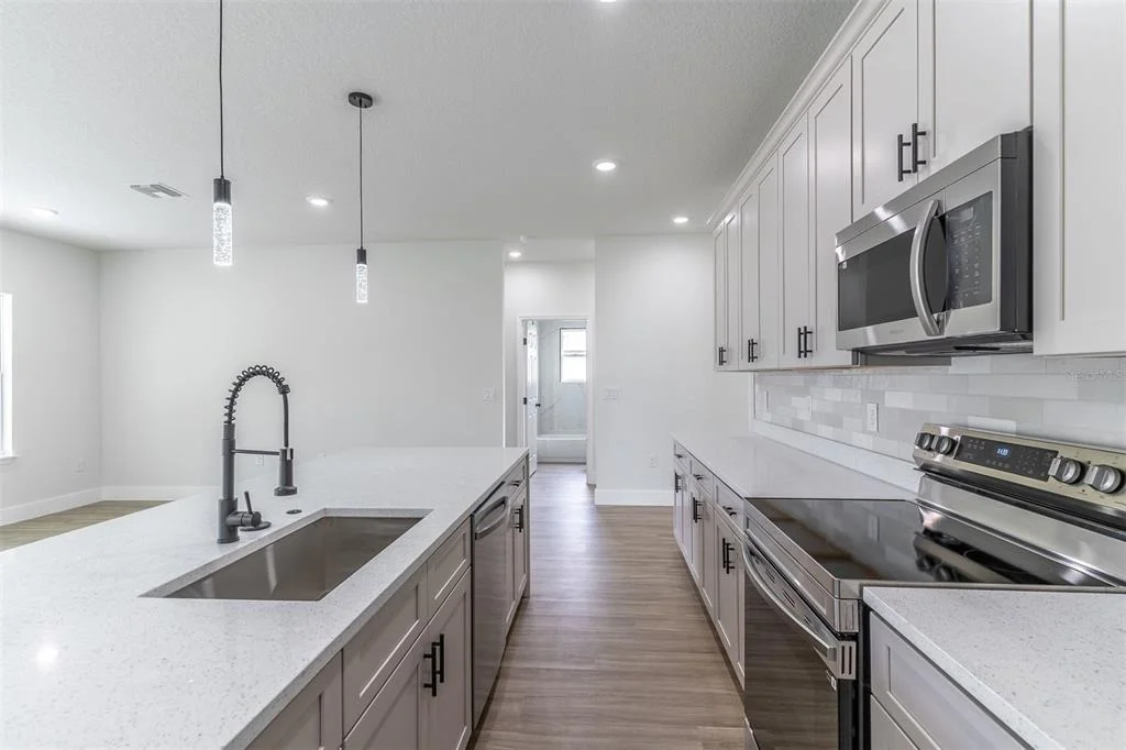 Photo of 983 PACE DRIVE NW