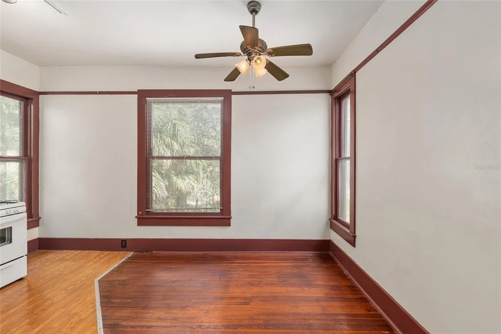 Photo of 306 NE 3RD STREET