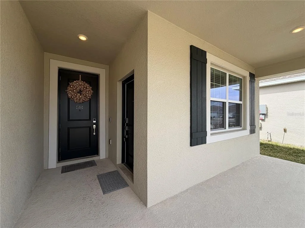 Photo of 652 GROVE STREET