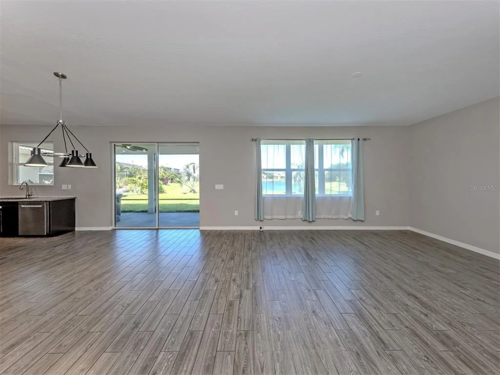 Photo of 2160 WEAVER BIRD LANE