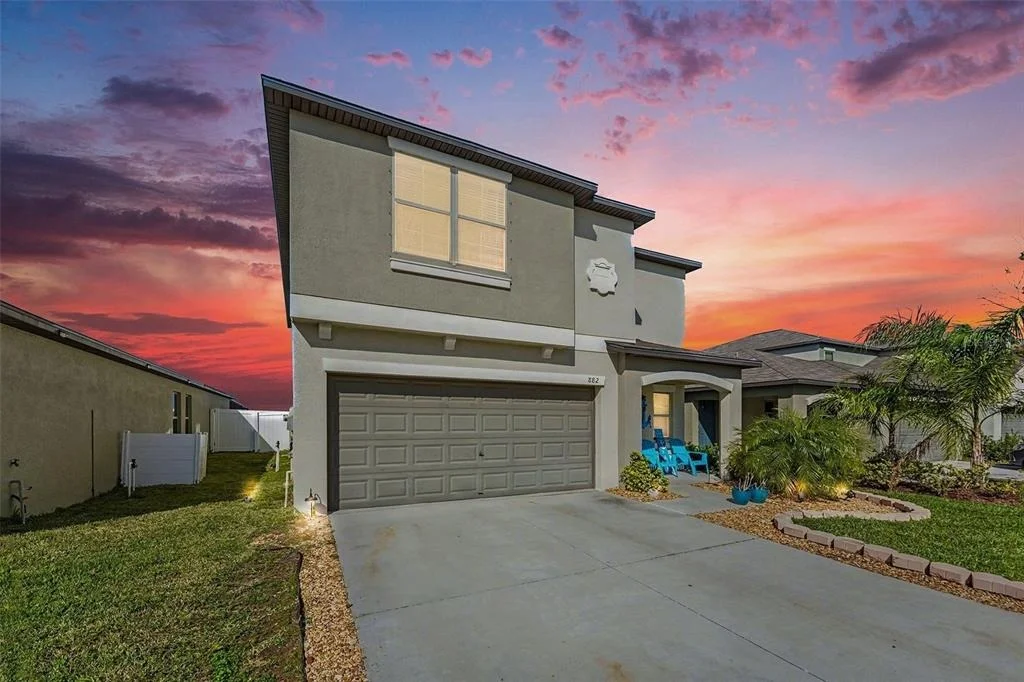 Photo of 882 OLIVE CONCH STREET