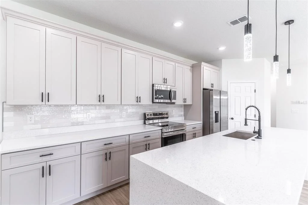 Photo of 983 PACE DRIVE NW