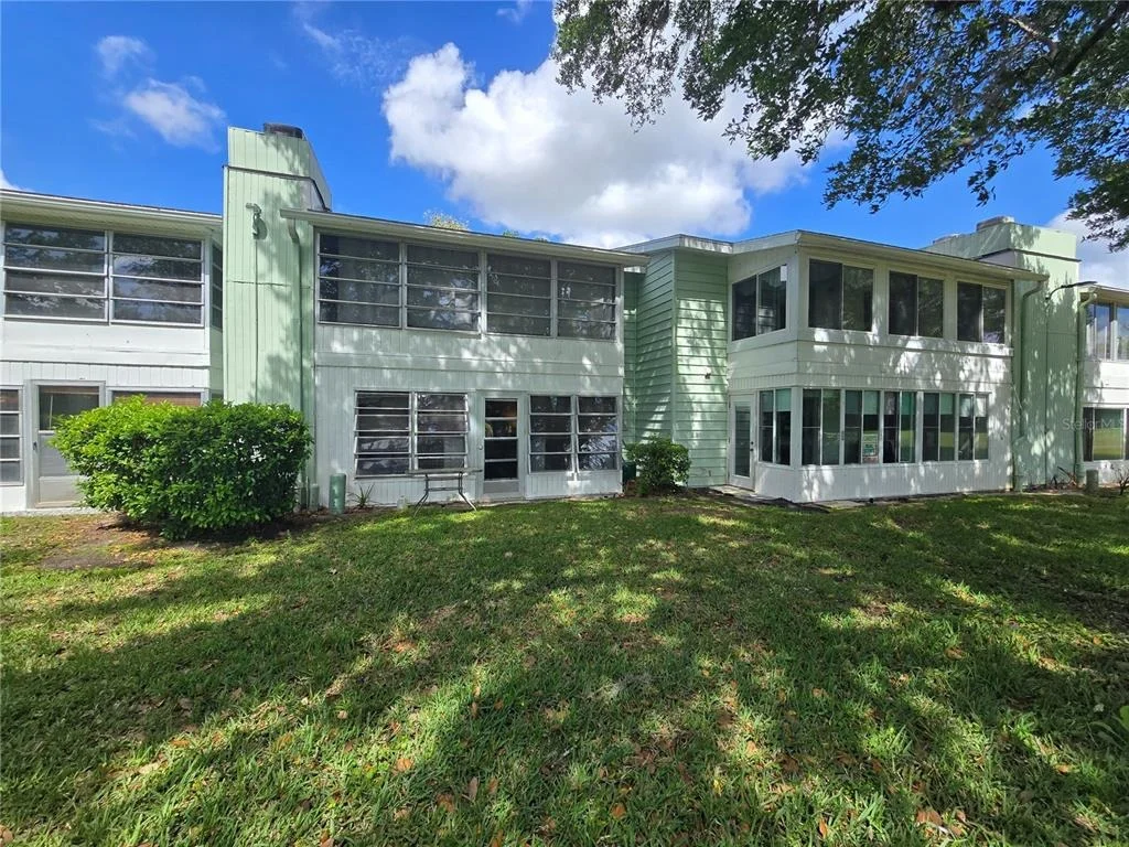 Photo of Unit A at 608 MIDWAY DRIVE