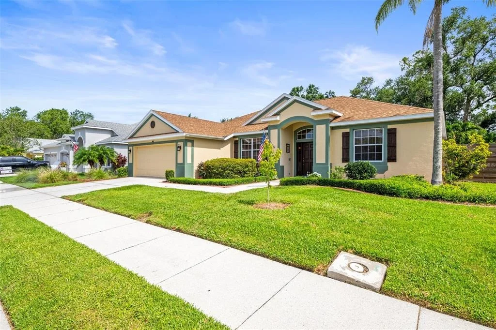 Photo of 743 STONECREST DRIVE