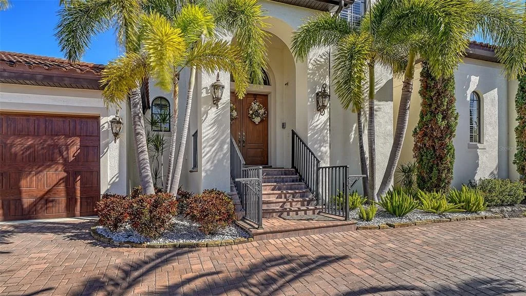 Photo of 1005 BOGEY LANE