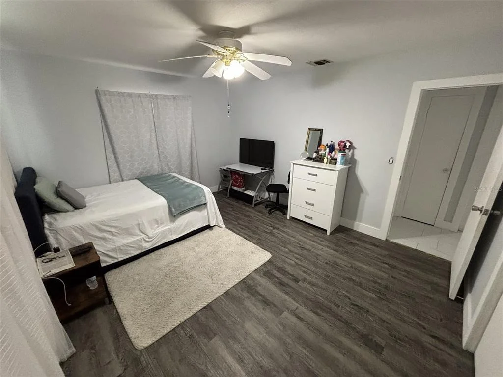 Photo of 1347 BUCKINGHAM DRIVE