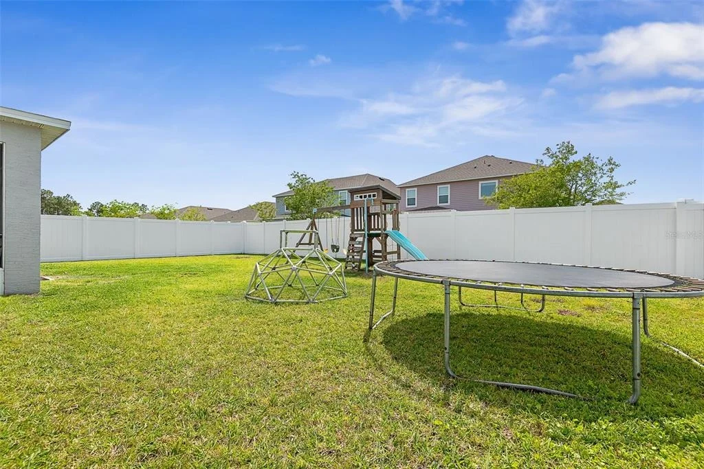 Photo of 123 OAKLEAF WAY