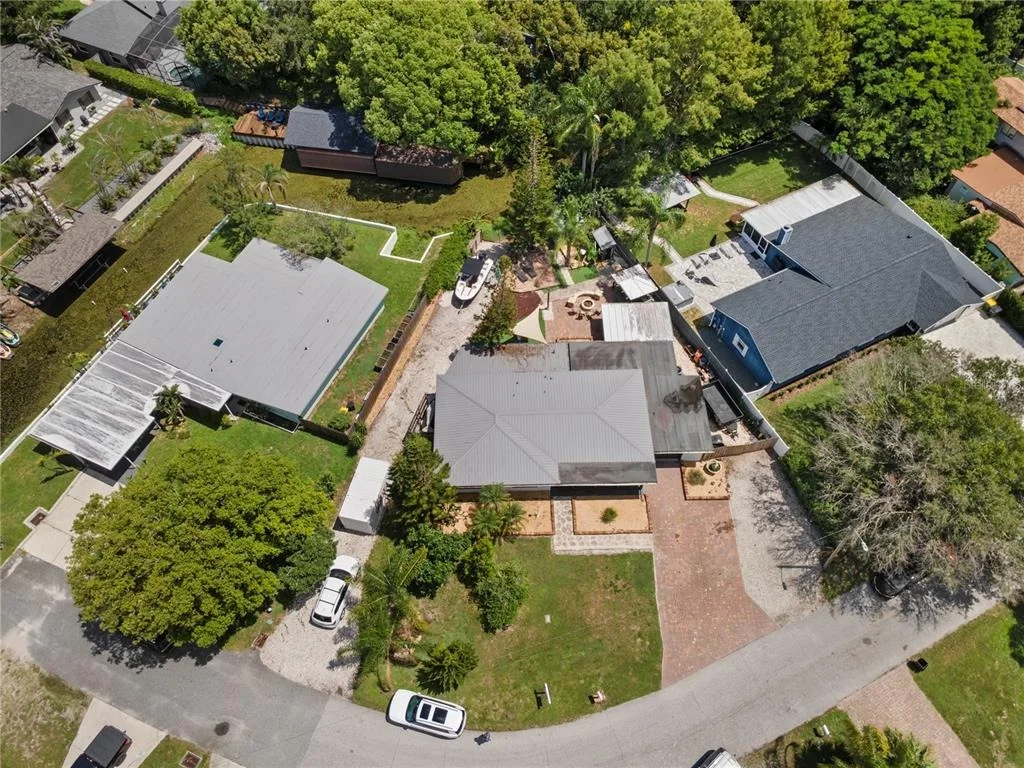 Photo of 6809 WILLOUGHBY LANE