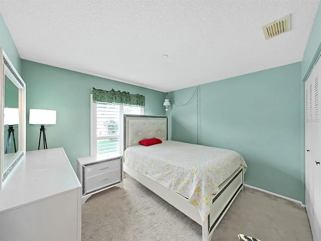 Photo of 726 STILLVIEW CIRCLE