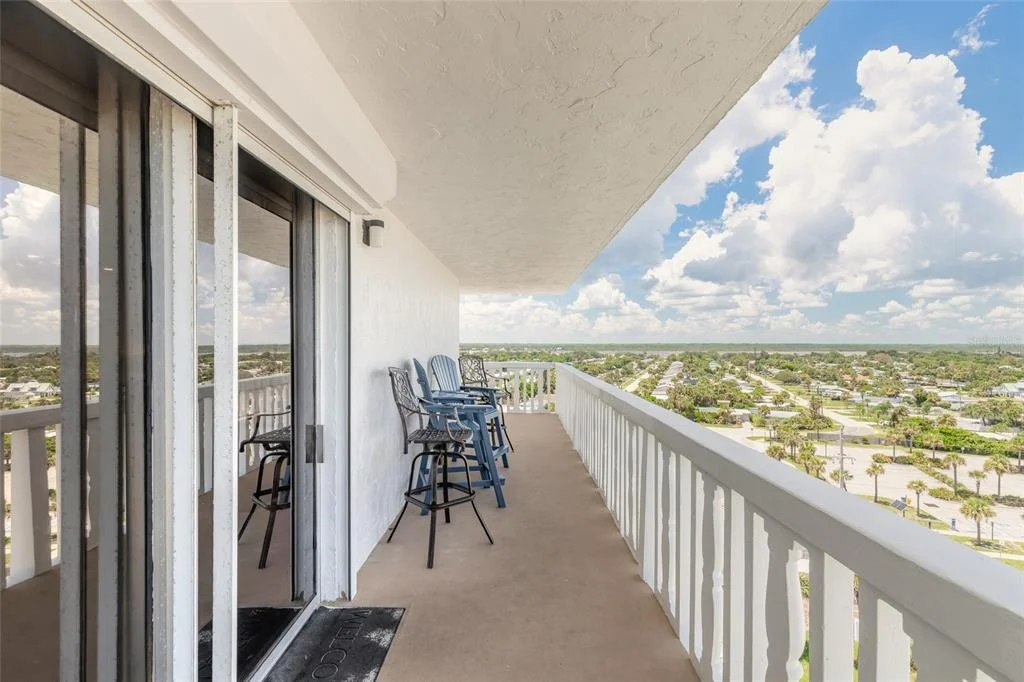 Photo of Unit J070 at 1575 OCEAN SHORE BOULEVARD