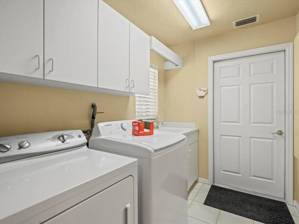 Photo of 9216 TARLETON CIRCLE