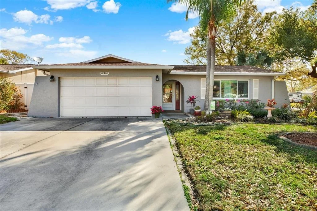 Photo of 8301 MONARCH CIRCLE