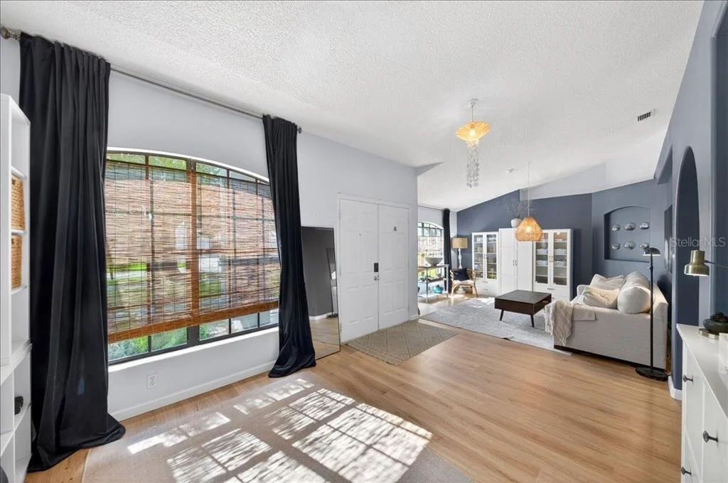 Photo of 5068 ALAMANDA DRIVE