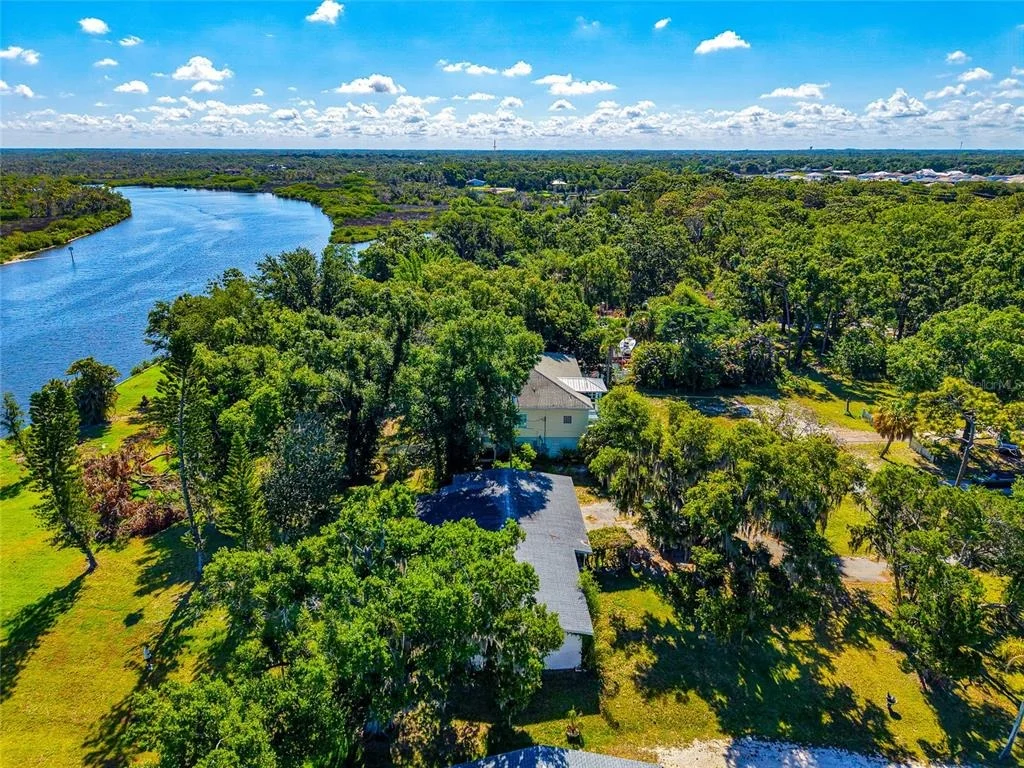 Photo of 11903 UPPER MANATEE RIVER ROAD