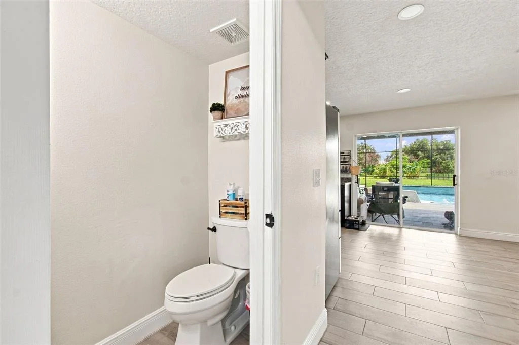 Photo of 6113 WATERFIELD WAY