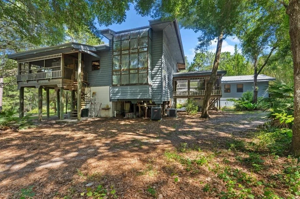 Photo of 400 PINE BLUFF TRAIL