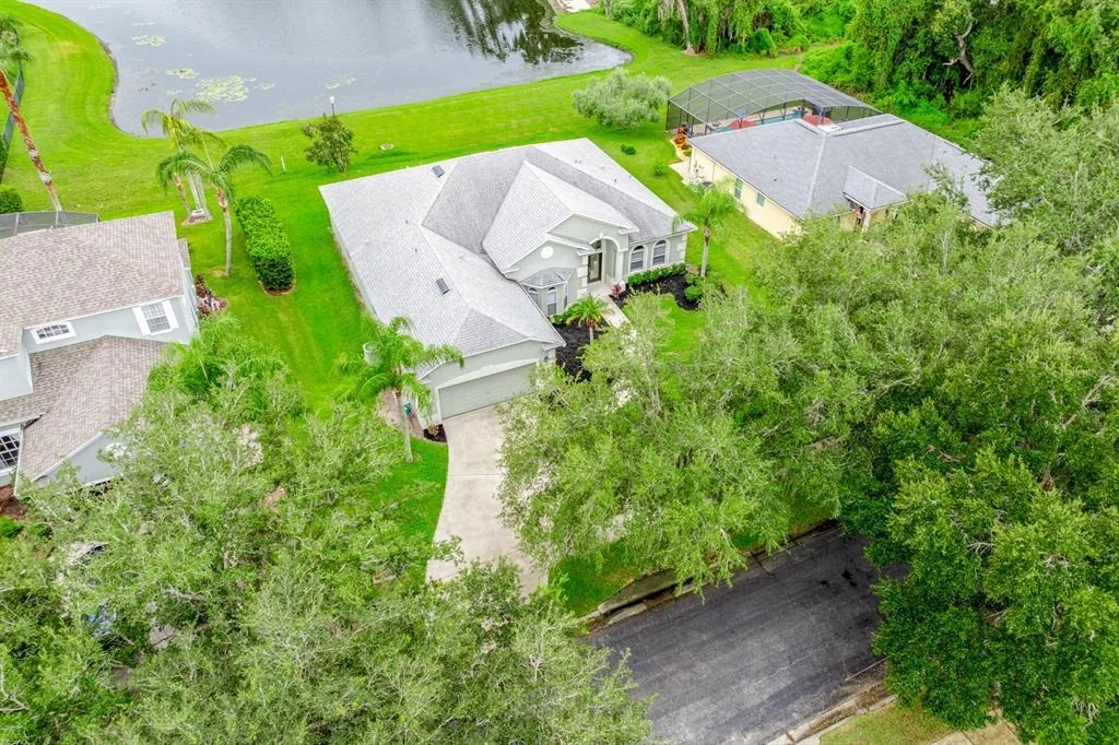 Photo of 4946 LAZY OAKS WAY
