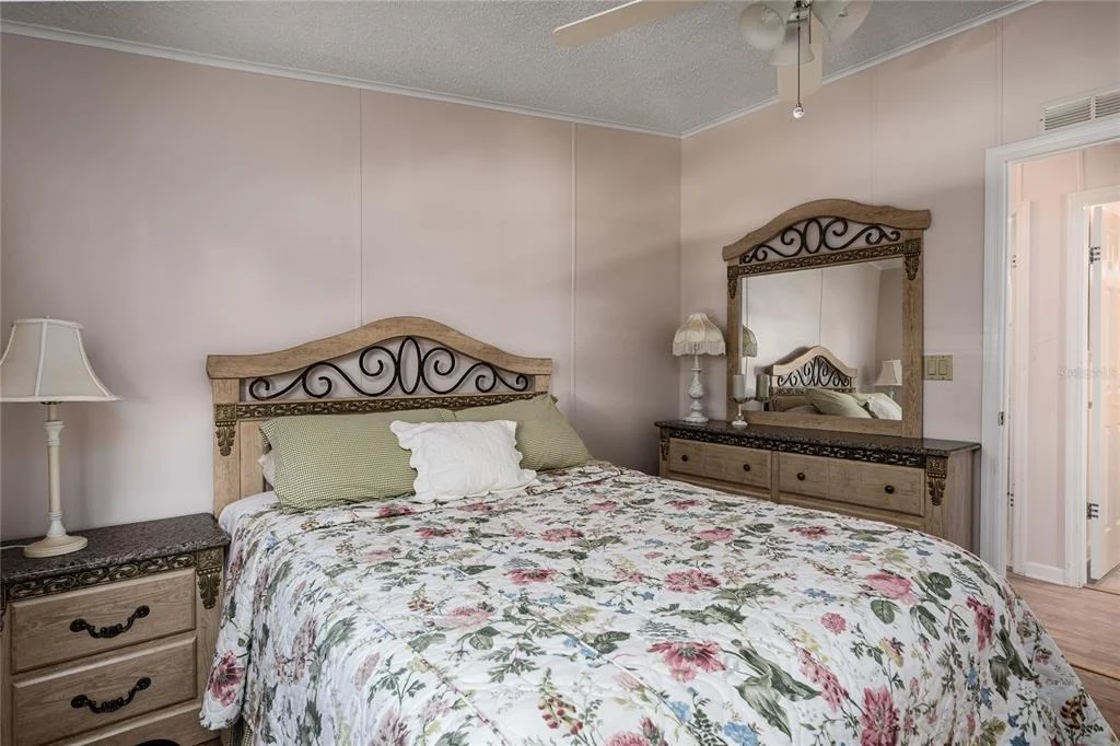 Photo of 8530 COUNTESS AVENUE CIRCLE