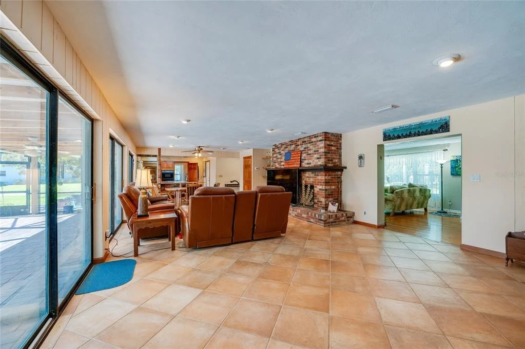 Photo of 697 JOHN ANDERSON DRIVE