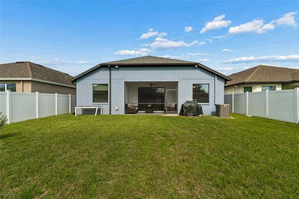 Photo of 943 OLD WINDSOR WAY