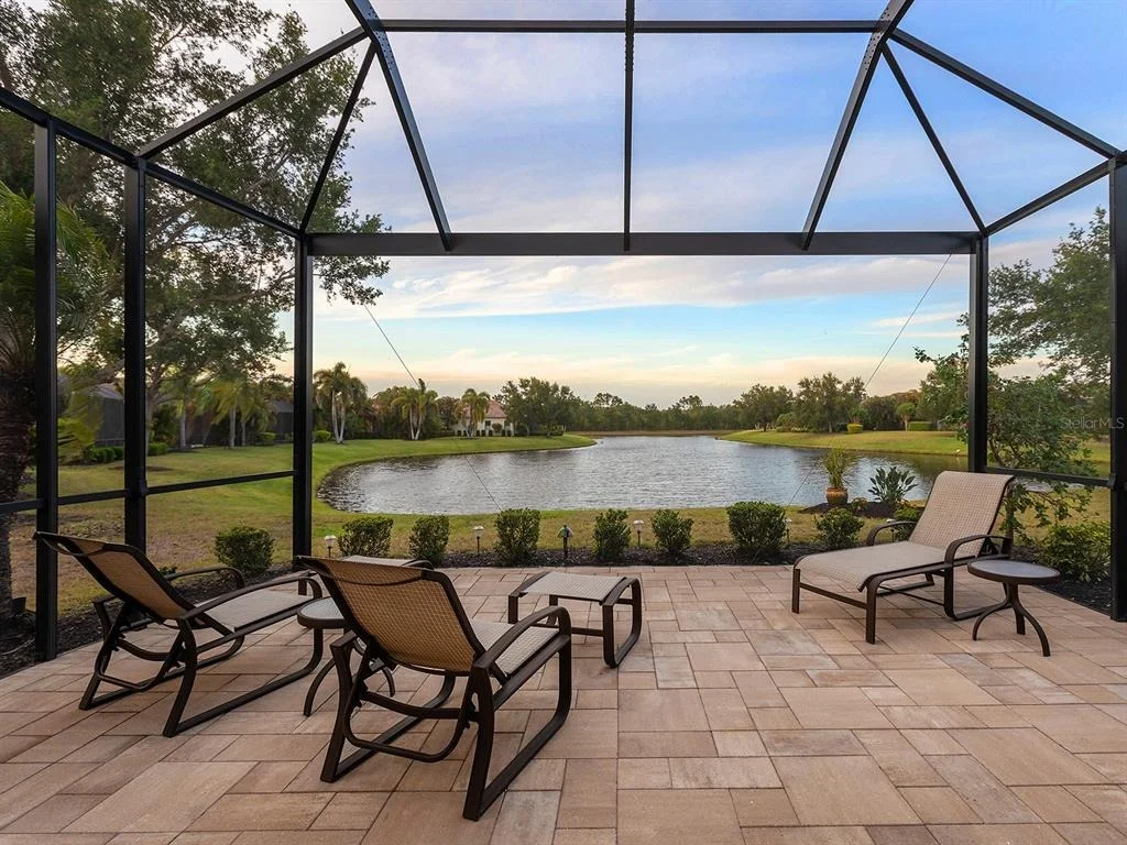 Photo of 7263 BELLEISLE GLEN