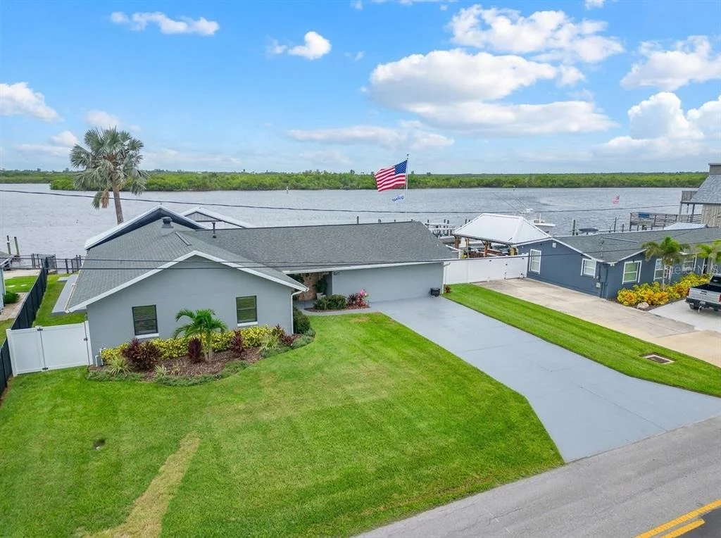 Photo of 3422 W SHELL POINT ROAD