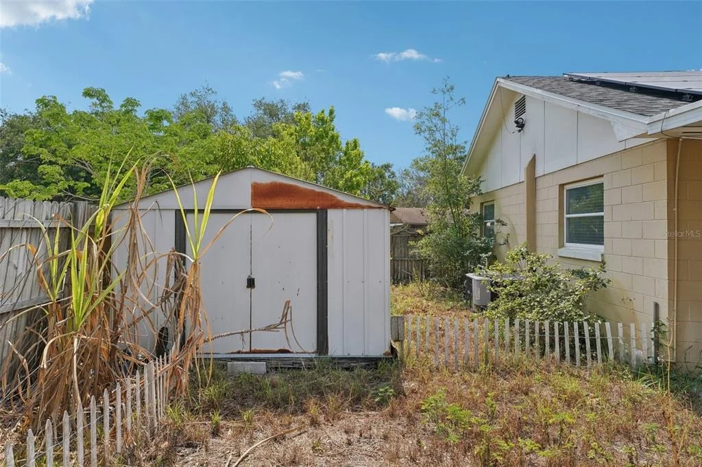 Photo of 503 HOLT CIRCLE