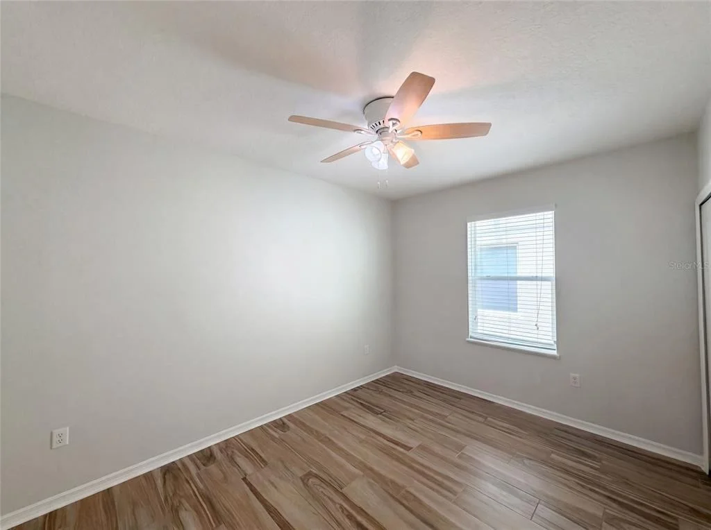 Photo of 1048 BETHPAGE ROAD