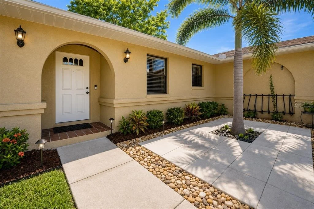 Photo of 3011 SHADOW OAKS DRIVE