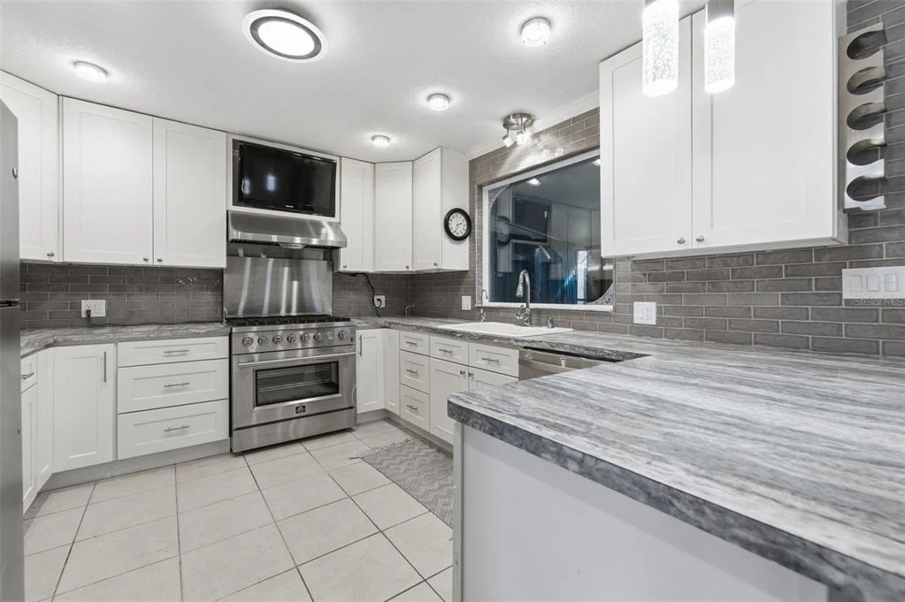 Photo of 6424 BOATYARD DRIVE