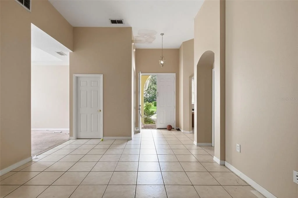Photo of 929 LASCALA DRIVE