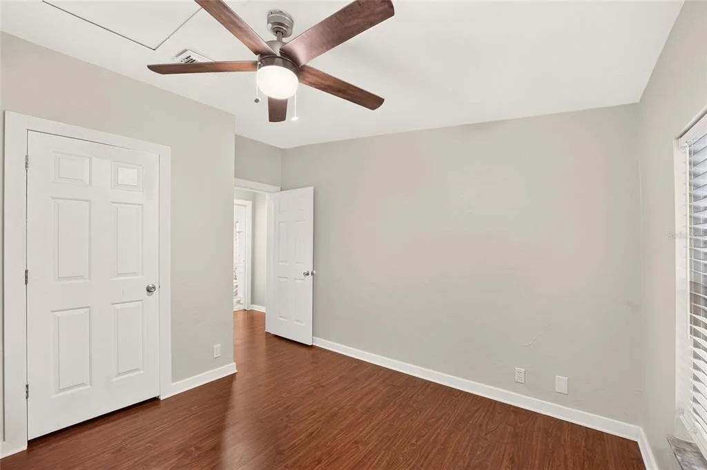 Photo of 1827 SE 43RD TERRACE