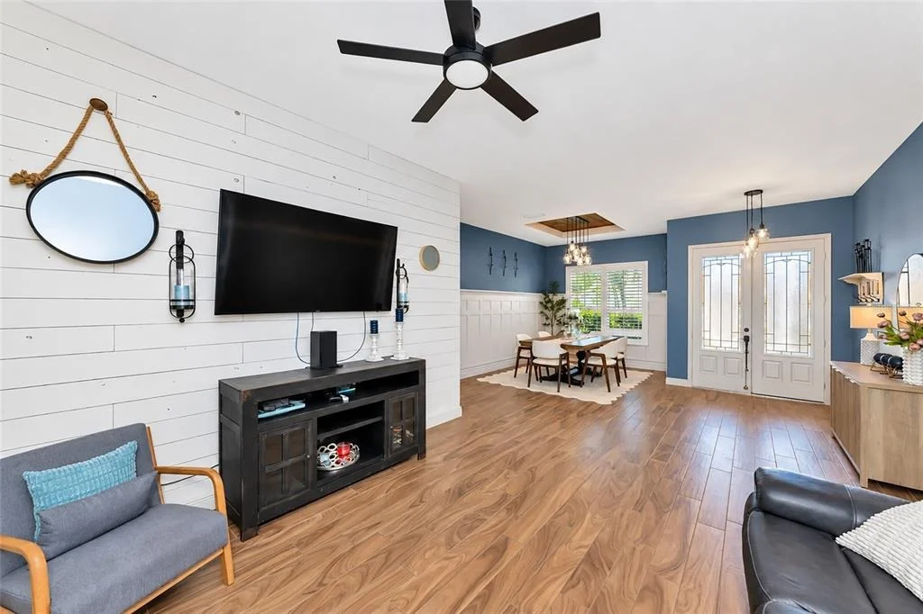 Photo of 1417 LANDVIEW LANE