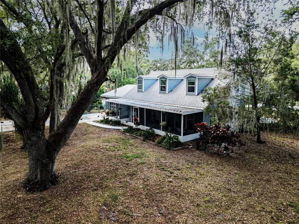 Photo of 1502 LAKE JOSEPHINE DRIVE